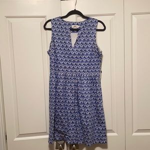 Vineyard Vines Dress, Blue and white pattern, Size 10